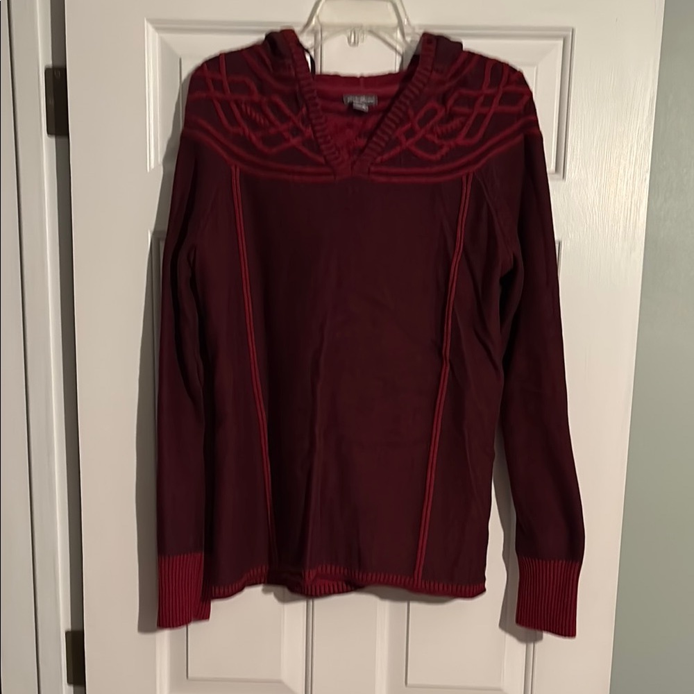 Eddie Bauer Women's Burgundy Hooded Top